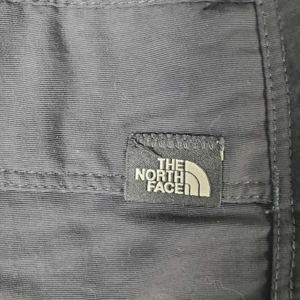 The North Face Men's Black Convertible Hiking Pants Shorts Size XL Outdoor Belt